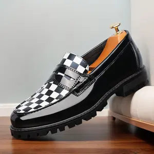 British style comfortable, lightweight and simple men's loafers suitable for daily commuting wear 8669