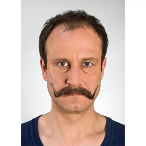 Kryolan English Brown Mustache