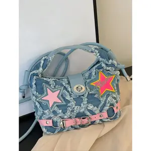 Sweet and Cool Style Hot Girl Five-pointed Star Patch Bucket Bag, Dirt-resistant Shoulder Crossbody Tote Bag, Commuter Portable Denim Handbag, Fashionable and Stylish, Suitable for Traveling and Taking Photos, Denim Shoulder Purse