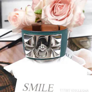 Pre-owned Hermes Green Calfskin Bracelet T10263416