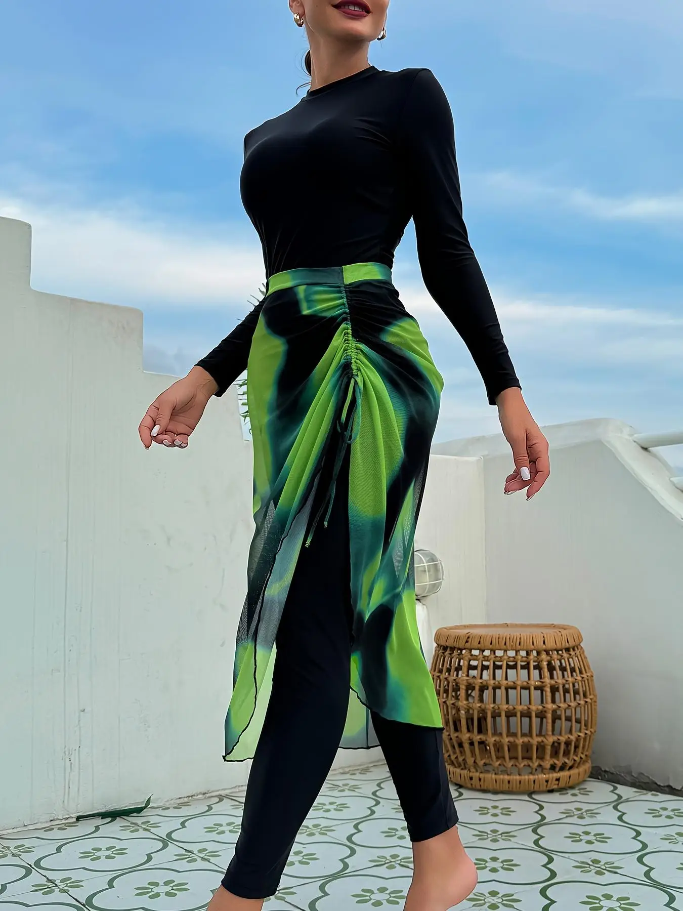 Women's Islamic Swimwear Three-Piece Set, High Stretch Casual Fashion Solid Color Long Sleeve Mock Neck Swim Top & Skinny Pants & Tie Dye Print Drawst