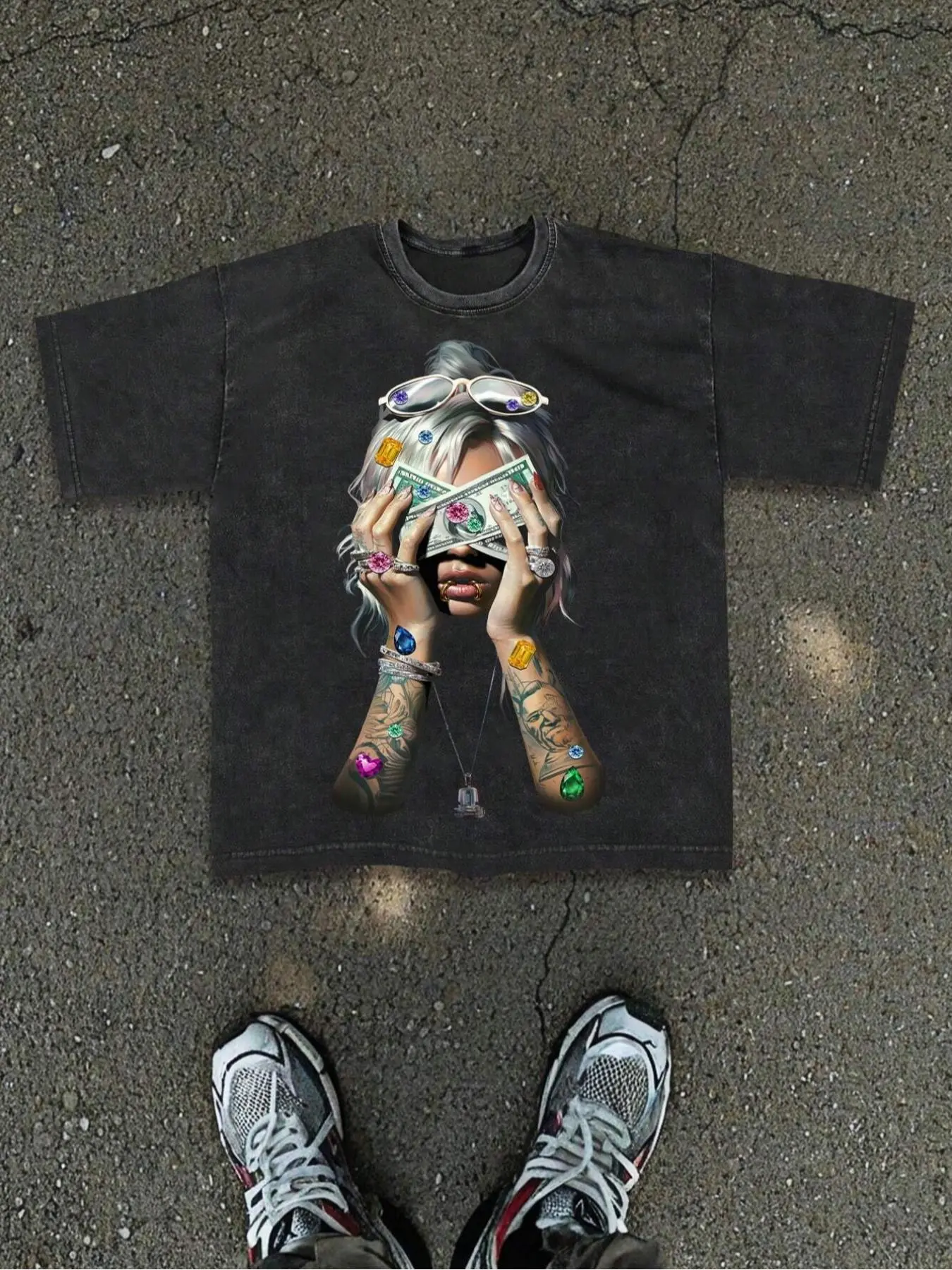 Unisex's Cartoon Face Print Round Neck Graphic Tee, Vintage Trendy Streetwear Casual Short Sleeve T-shirt for Daily Wear, Ladies All Seasons Clothes, Casual Tops