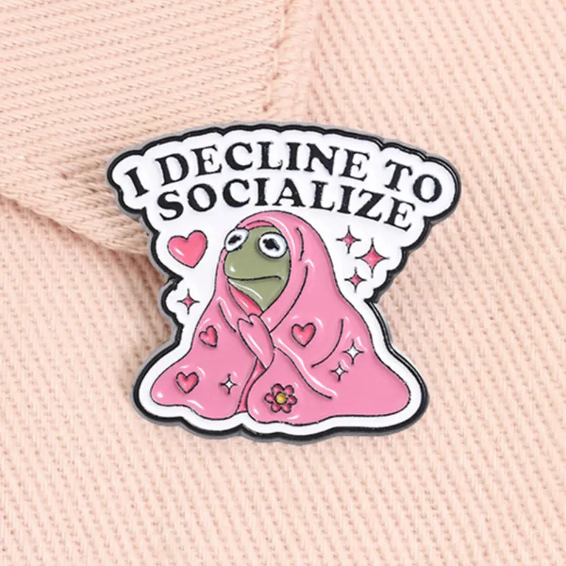 I Decline To Socialize Enamel Pin Funny Quote Cute Kermit Frog Animal Social Anxiety Alloy Brooch Pins Lapel Backpack Badge Fashion Jewelry Accessories Gift for Friends Fashion Accessory