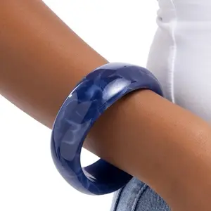 Eye-Catching Evening Blue Acrylic Bangle Bracelet for Stylish Evening Outfits
