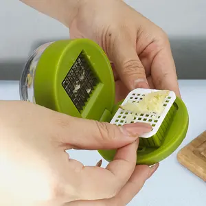 1pc Mini Manual Press Type Garlic Crusher Home Garlic Grinder Mini Garlic Masher Garlic Granule Press Manual Garlic Press