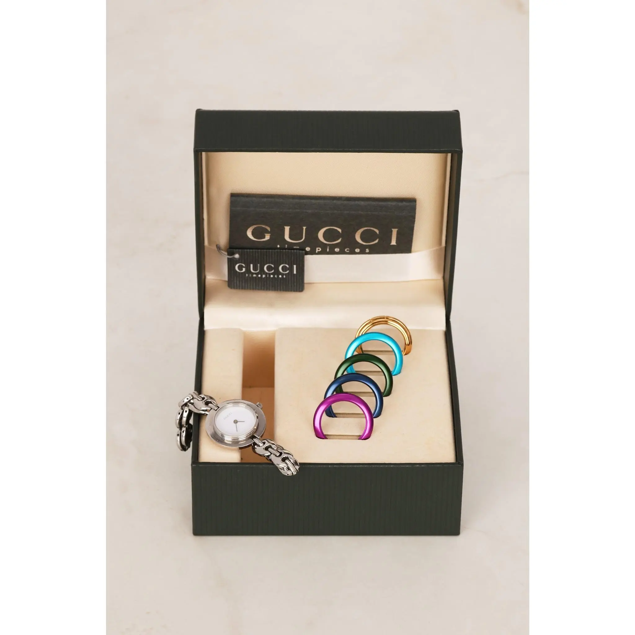 Pre-owned Gucci Multicolor Bezel Play Mariner Chain Watch 26mm Drop 50