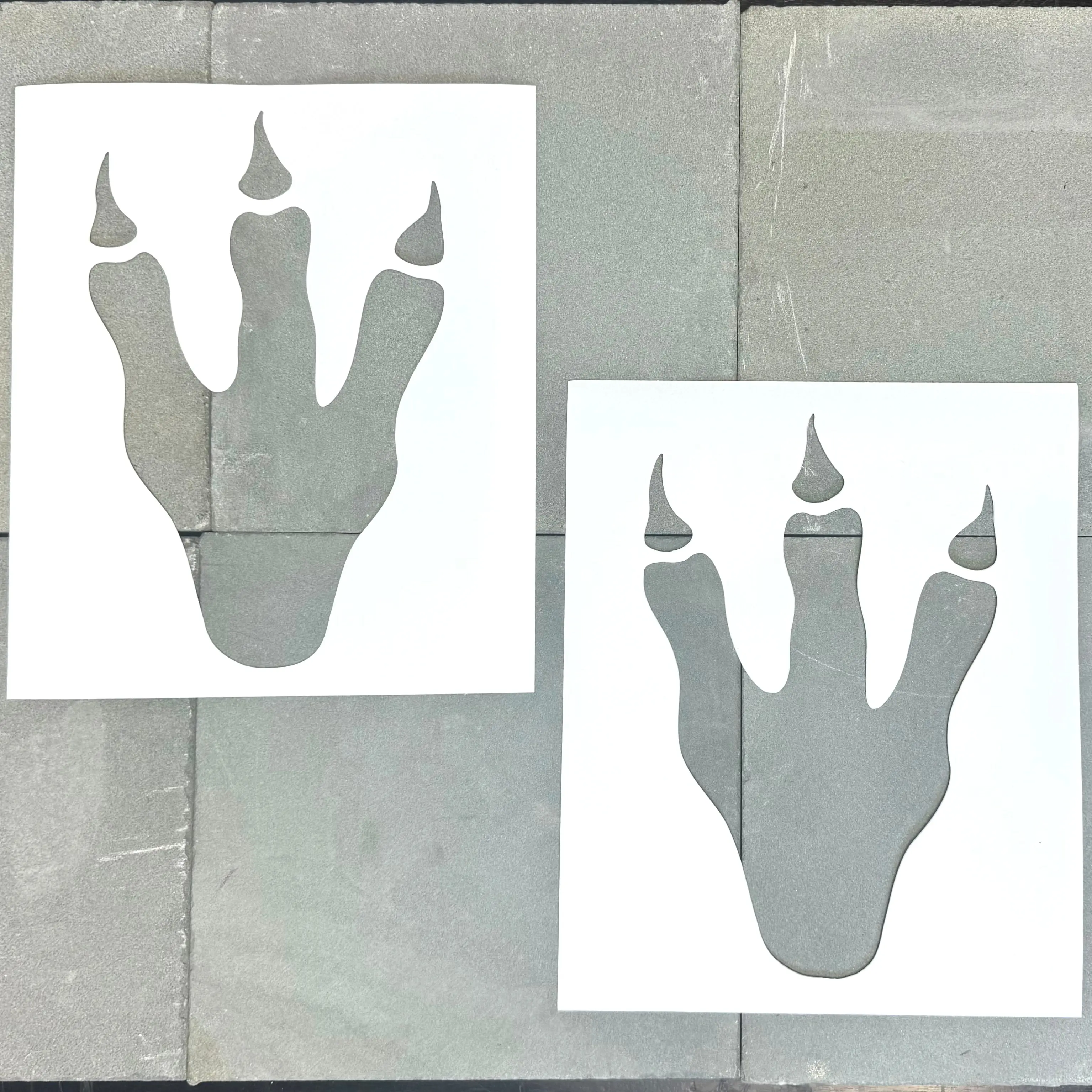Dinosaur Foot Print PopOut Stencil (2 Pack)