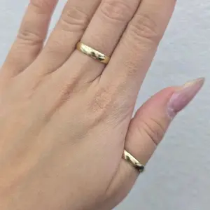 10K Yellow Gold Faceted Design Band