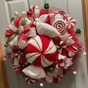 Peppermint Wreath - Festive Red & White Candy Design with Green Accents for Christmas Decor