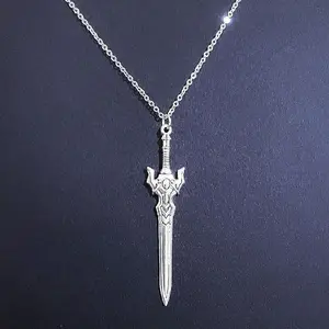 18" Silver Sword Necklace 007