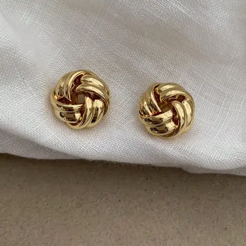Cute Twist Knot Earrings, Stud Earring Jewelry, Earring Studs, Round Circle Design, Perfect for Daily Wear and Holiday Gifts, Unique Ear Decorations, Trendy Jewelry, Fashion Earrings, Fashionable Earrings
