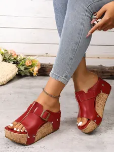 Women's Summer Thick Sole Chunky Sandals, Comfortable Slip-On Shoes with Fish Mouth Design, Casual Buckle Detailing, Ideal for Daily Wear