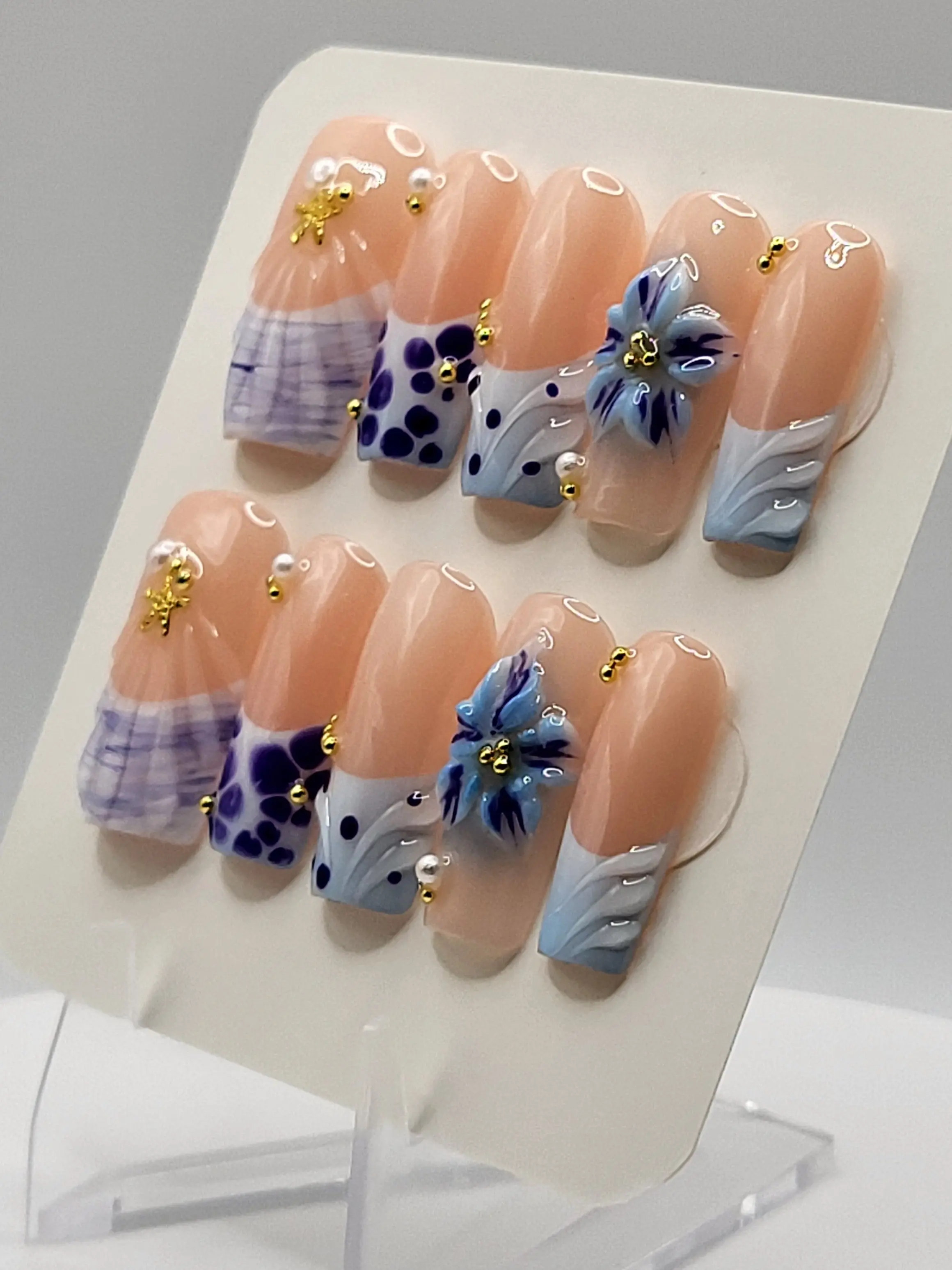 Shell Garden Press-On Nails