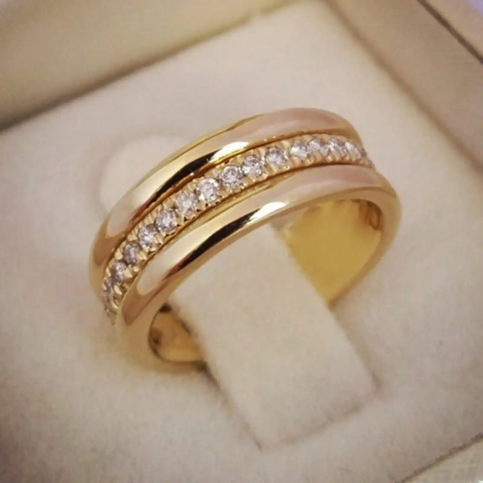 Fashionable and popular 14k gold plated rings for men and women, daily jewelry, engagement and gift