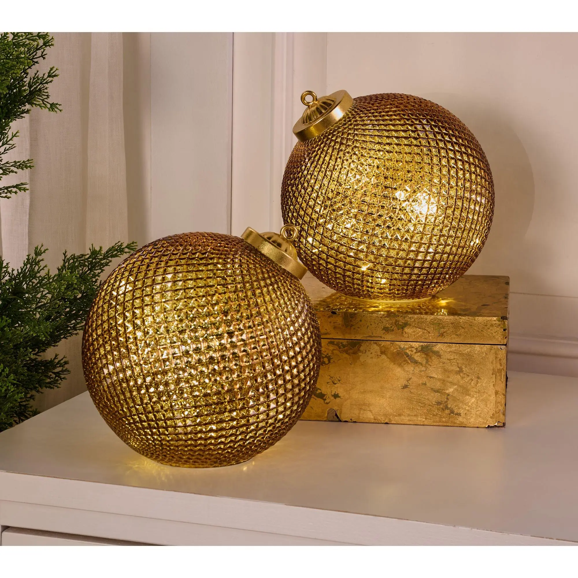 Set of (2) 8" Illuminated Diamond Glass Ornaments by Valerie Set of (2) 8" Illuminated Diamond Glass Ornaments by Valerie