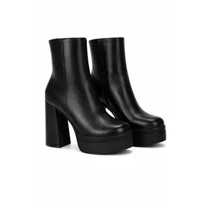 The Icon Platform Boot