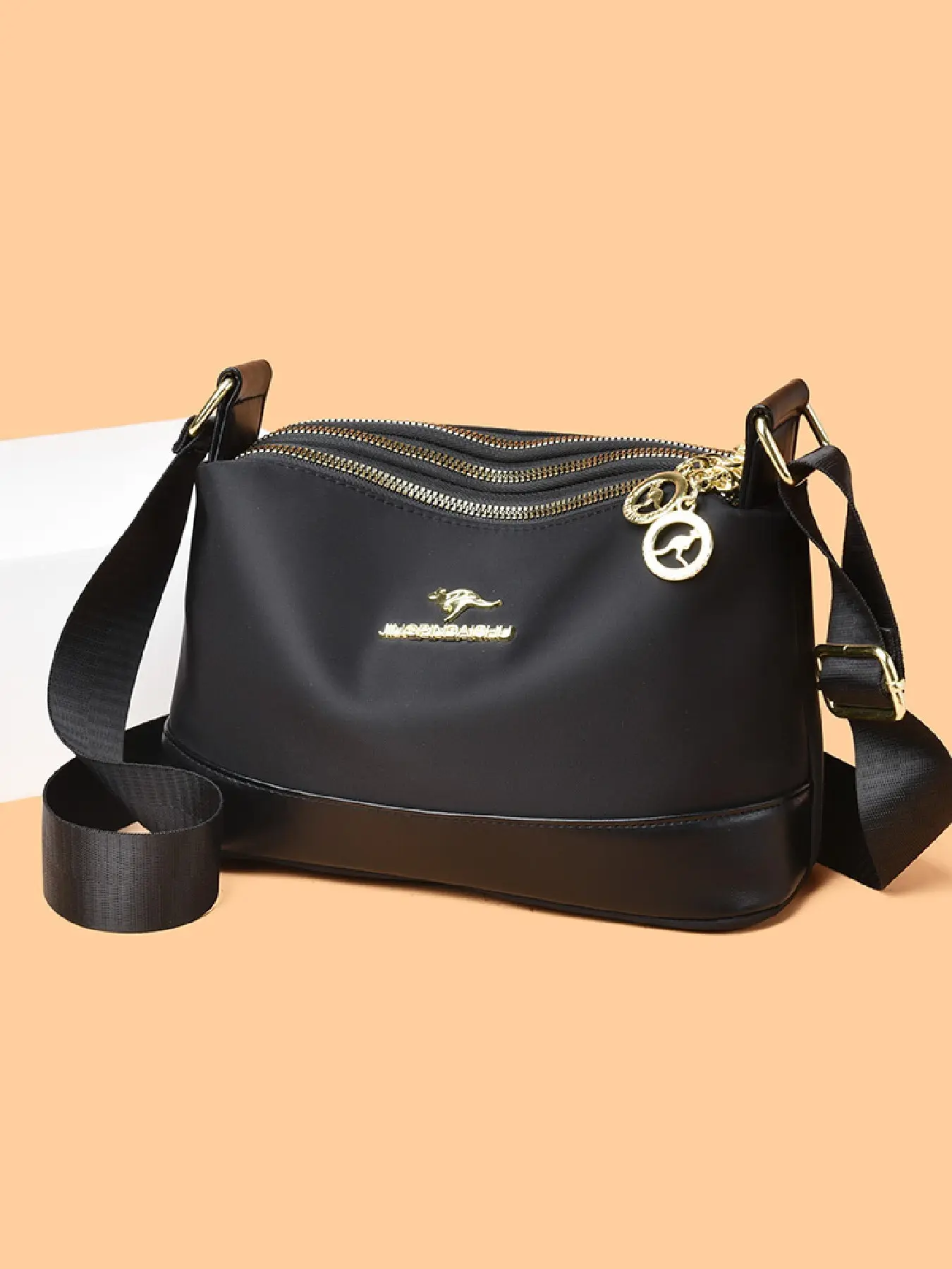 Elegant Women's Crossbody Bag, Lightweight Multi-Layered Shoulder Bag, Fashionable Letter Decoration, Fashion Crossbody Bags, Fashion Crossbody Purse, Casual Trendy Purses, Casual Style, Everyday Crossbody Bag, Perfect for Daily Use