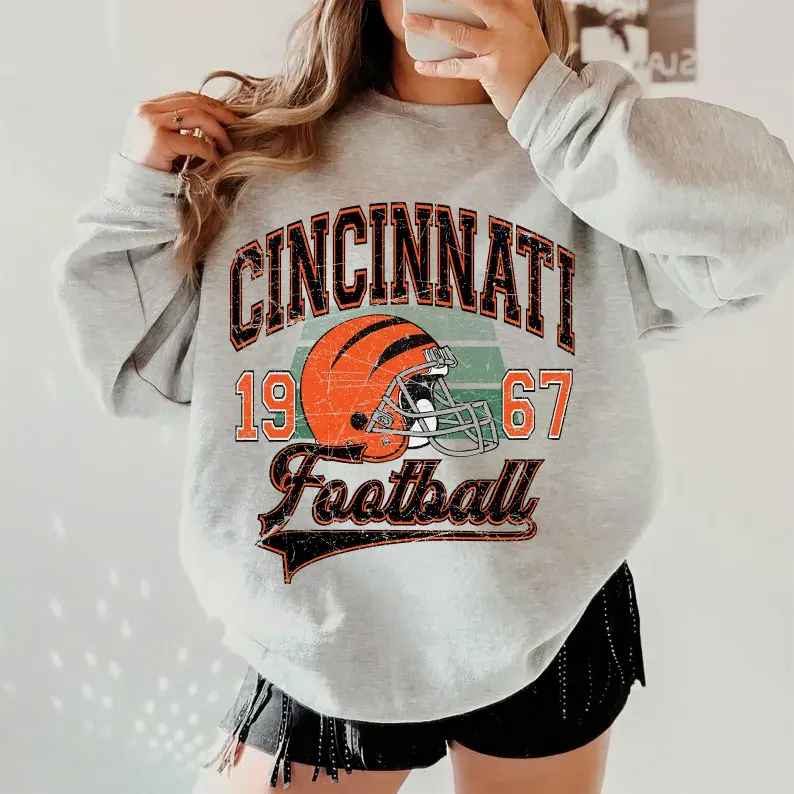 Vintage 90s Style Cincinnati Football Sweatshirt, Game Day Shirt, Cincinnati Team Football Shirt, Sunday Cincinnati, Cincinnati Football Hoodie, Bengals Fan Apparel