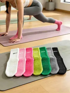 7 Pairs Women's Pilates Socks, Non-Slip Yoga and Barre Socks, Grip Sports Socks, Studio Workout Socks, Anti-Slip Training Socks, Round Neck and Ankle Socks
