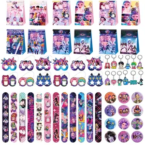 Korean cartoon girl group birthday party gift set of five items, 12 bracelets, 12 keychains, 12 gift bags, 12 badges, 12 decorative glasses, everyone has their own exclusive gift