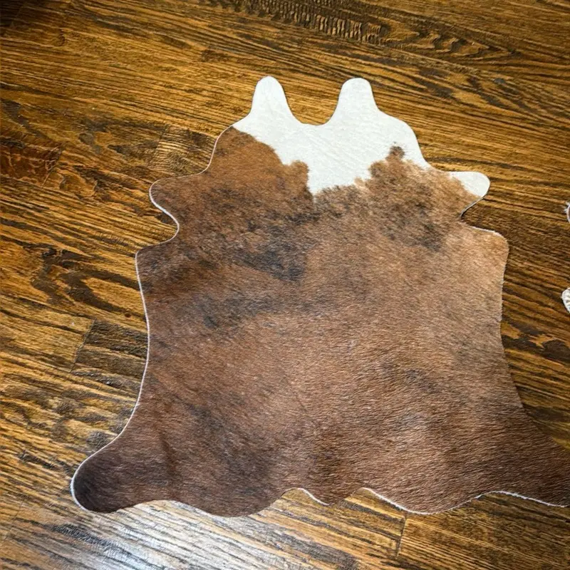 1-1.5' CALF HIDE