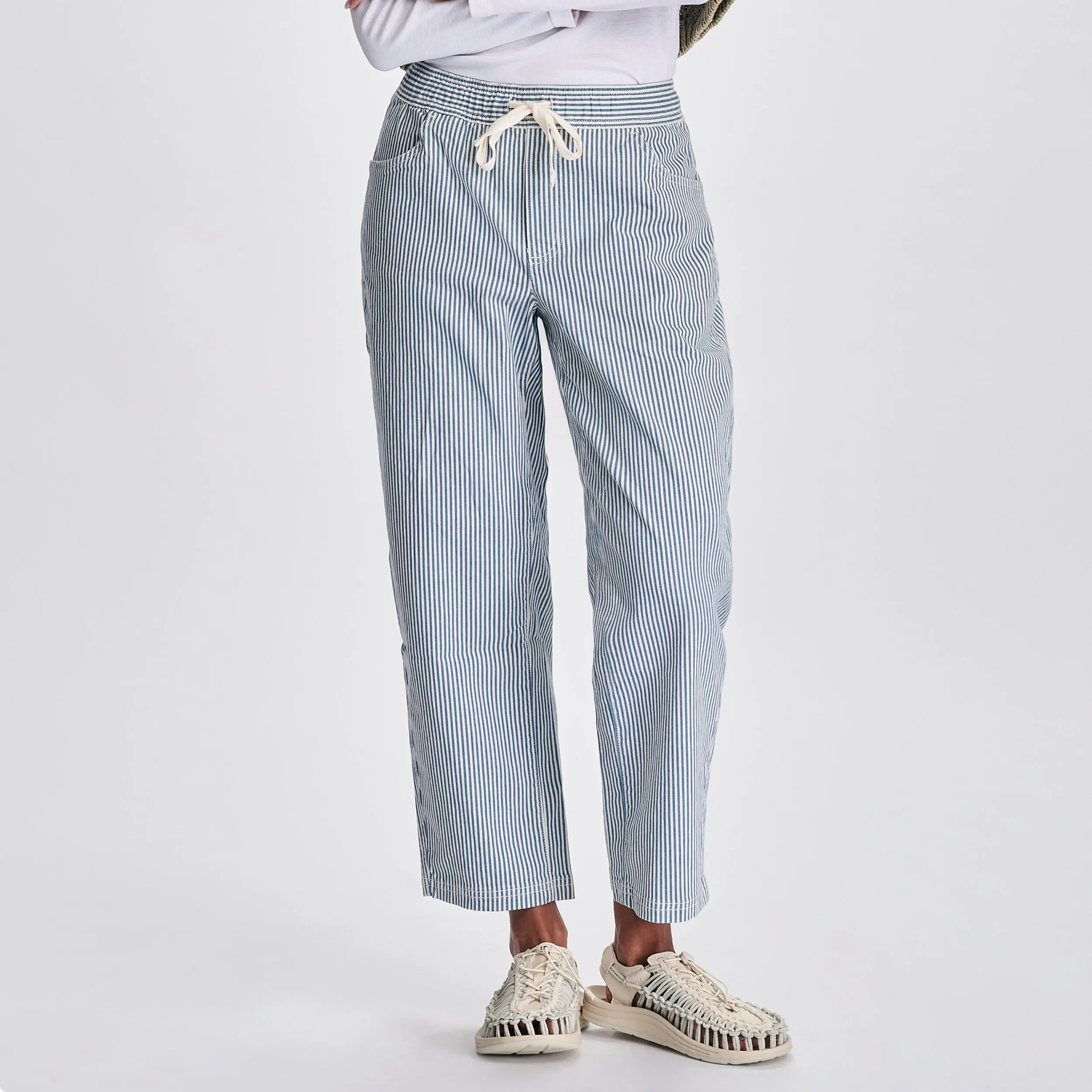 Women's Softened Legend Wash Tie Front Pants