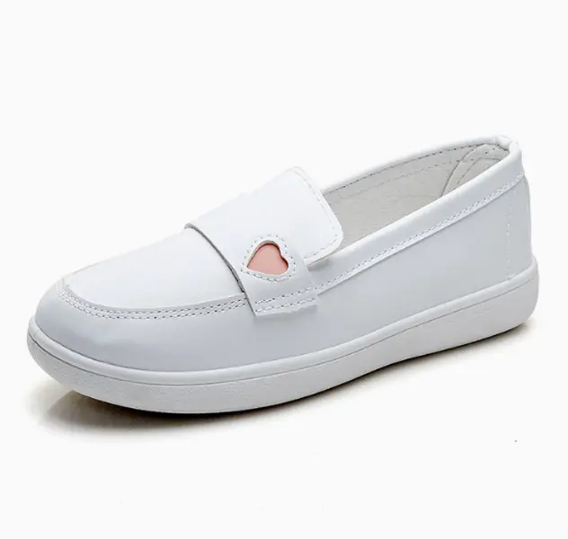 Easy‑wear slip‑on medical work shoes with lovely heart design. Light construction helps your feet stay relaxed through non‑stop long working hours.