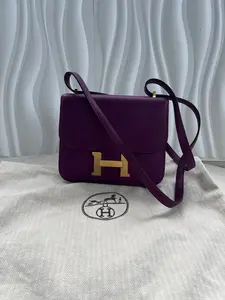 Pre-owned HERMÈS Leather Shoulder Bags Constance Violet Purple Shoulder Bag JM MM0028
