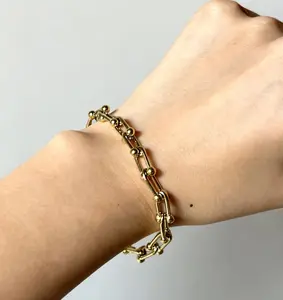 Cuban Oval Link Chain 18k Gold Plated Personalized Chunky Bracelets Toggle Rope Bracelet Jewelry for Women trendy fashion jewelry appearance high My Little Star Book Pendant Necklace style perfect Cross Pendant Necklace with Birthstone collar