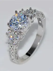 Elegant Delicate Shiny Artificial Gemstone Decor Metal Ring for Galentine's Party Style, Engagement Anniversary Bridal Wedding Jewelry