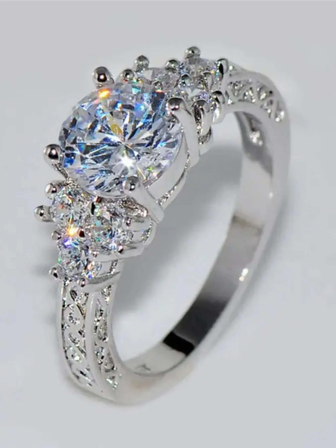 Elegant Delicate Shiny Artificial Gemstone Decor Metal Ring for Galentine's Party Style, Engagement Anniversary Bridal Wedding Jewelry