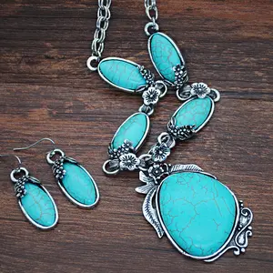 Boho Retro Turquoise Jewelry Set -  Necklace, Earrings, Ring & Bracelet