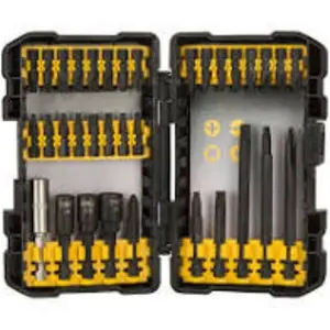 Black & Decker DW2153 Impact Ready Screwdriving Set - 34 Piece