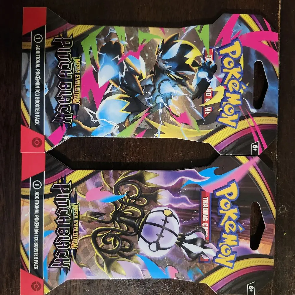 Pitch Black Sleeved Trading Card Booster Pack