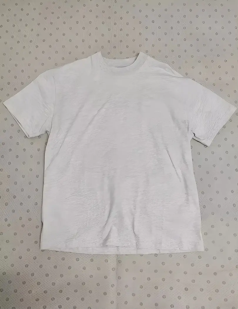 Basic White T-Shirt for Everyday Wear Comfortable and Versatile Top