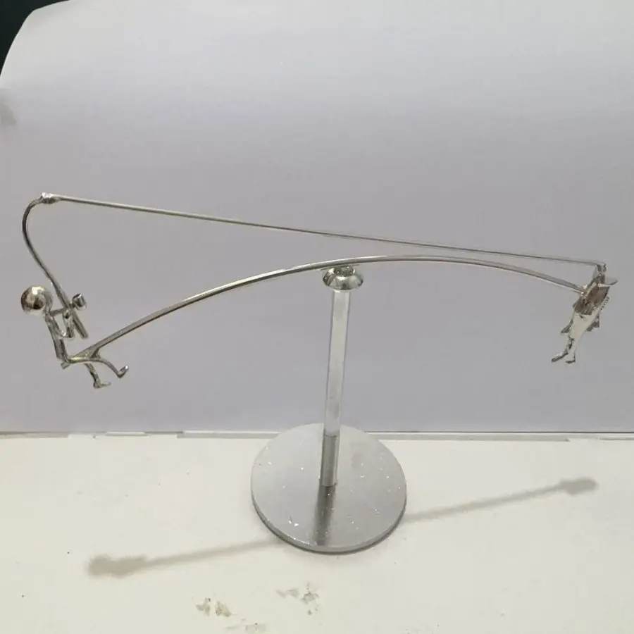 Alloy Fishing Lever Sculpture, Fish Rod Desktop Decoration, Home Ornament, Jumping Fish Group Statue, Collector Figurine, Indoor Outdoor Use, Ideal Gift for Anglers & Collectors