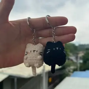 Cute Cat Design Car Keychain, Handmade Crochet Cat Pendant, Keychain for Bag Charm, Keychain For Bags, Phone Pendant, Car Interior Decoration Accessories, Keychain Parking Key, Cute Charms Keychain, Trendy Cute Keychain