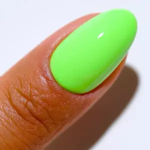 DND DC 2520 Area 51 Gel and Lacquer Duo nail care nail art