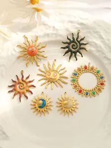 Sunflower Necklace Pendant Charm, Colorful Oil-Drop Jewelry Accessory, Fashionable Flower Design, Perfect Gift for Women & Girls