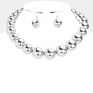 Metal Ball Collar Necklace : Silver Metal Ball Collar Necklace : Silver