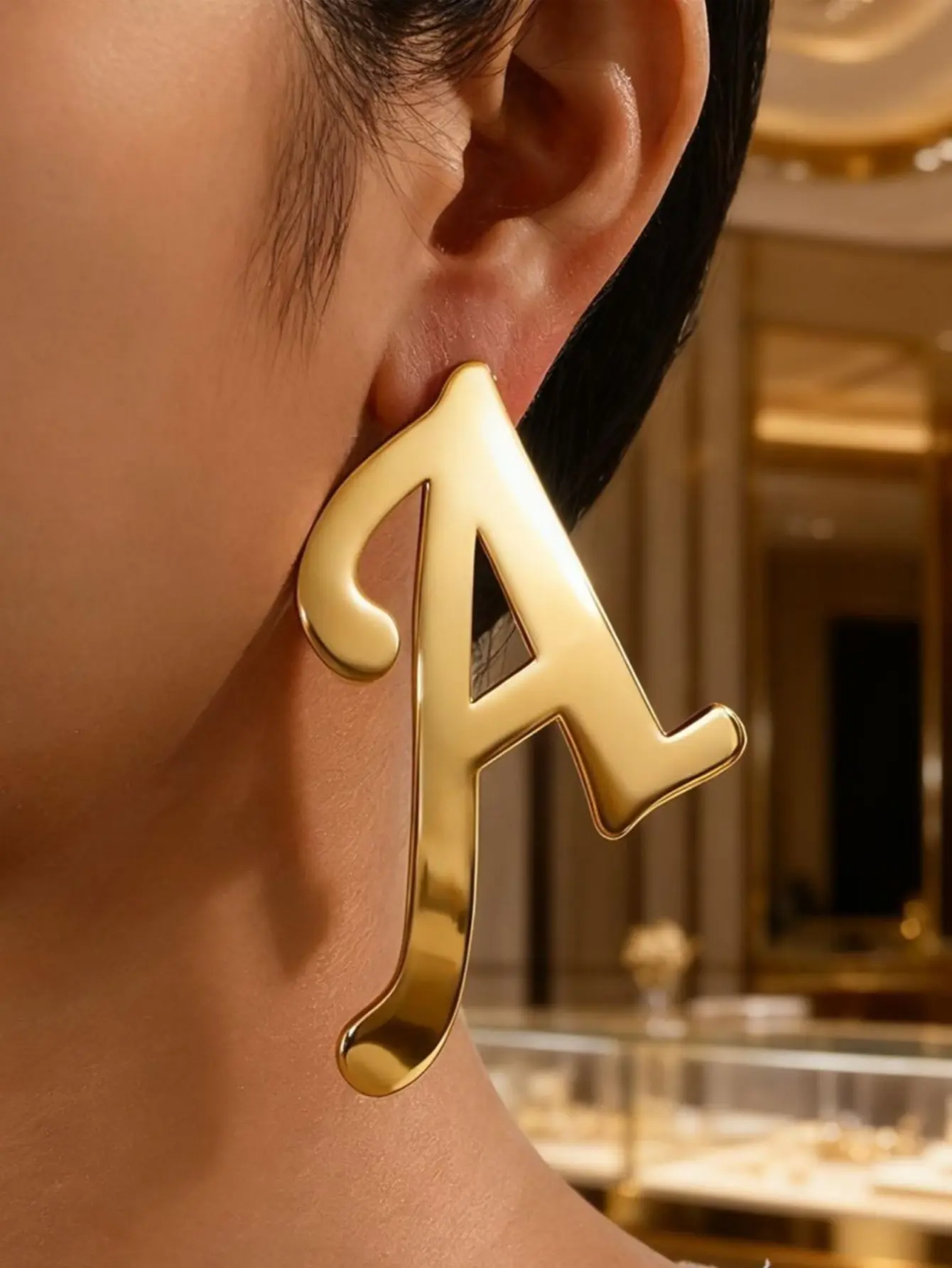 Unisex 18K Gold-Plated Letter Initials Stud Earrings, Personalized Stainless Steel Fashion Costume Jewelry, Suitable for Parties, Banquets