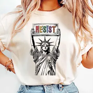 Resist Statue of Liberty T-Shirt – Feminist Graphic Tee for Women, Political Protest Shirt, Empowerment Gift, Resist Equality Shirt