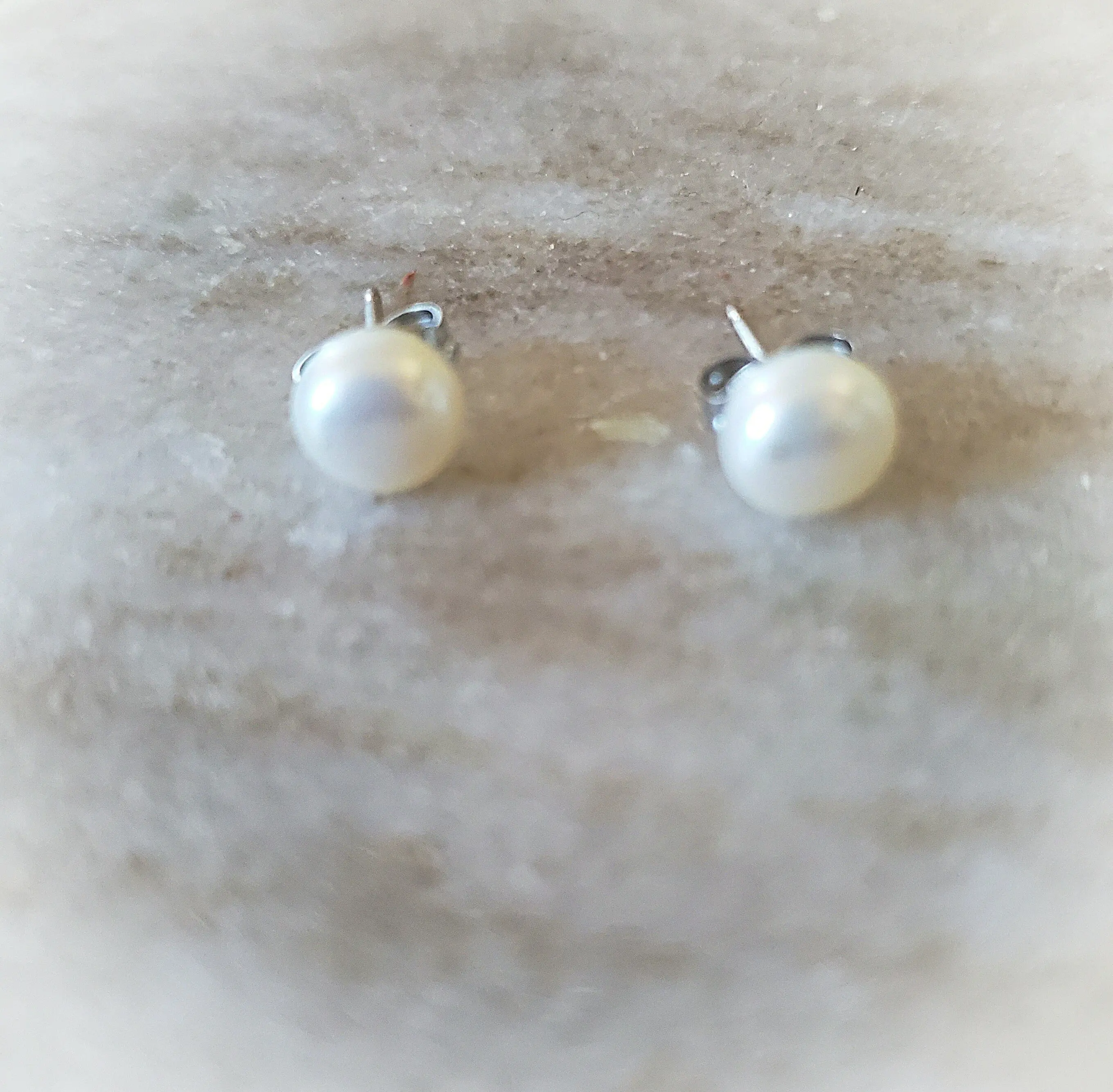 Freshwater Clear Pearl Earring Studs