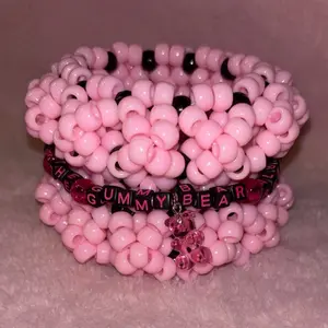 Kandi rotating cuff  -  Look for the gummy bear album in stores on November 13th with lots of music, videos, and extras !