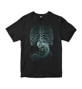 VintageTee Gildan Alien X-Ray T-shirt, Xenomorph Anatomy T-shirt, Alien Retro Movie Tee, Gifts For Him, Her, Film Fans on Birthday, Halloween Cotton Top Shortsleeve Tshirt Festive