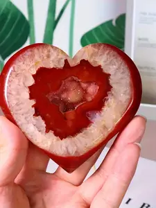 1pc Carnelian Crystal Heart, Red Agate Geode Cluster - a Decorative Item for The Home, Perfect for Gifting，Perfect for Home Collection & Gift for Valentine's Day and Holidays, Decorations