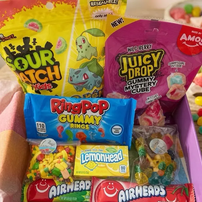 Fruity Candy Multipack Gift Set - 1 Large, 5 Normal-Size, 2 Special Saturated Fat Free Snacks, Random Surprise, Ready-to-Eat Unique Pastel Ambient Treats