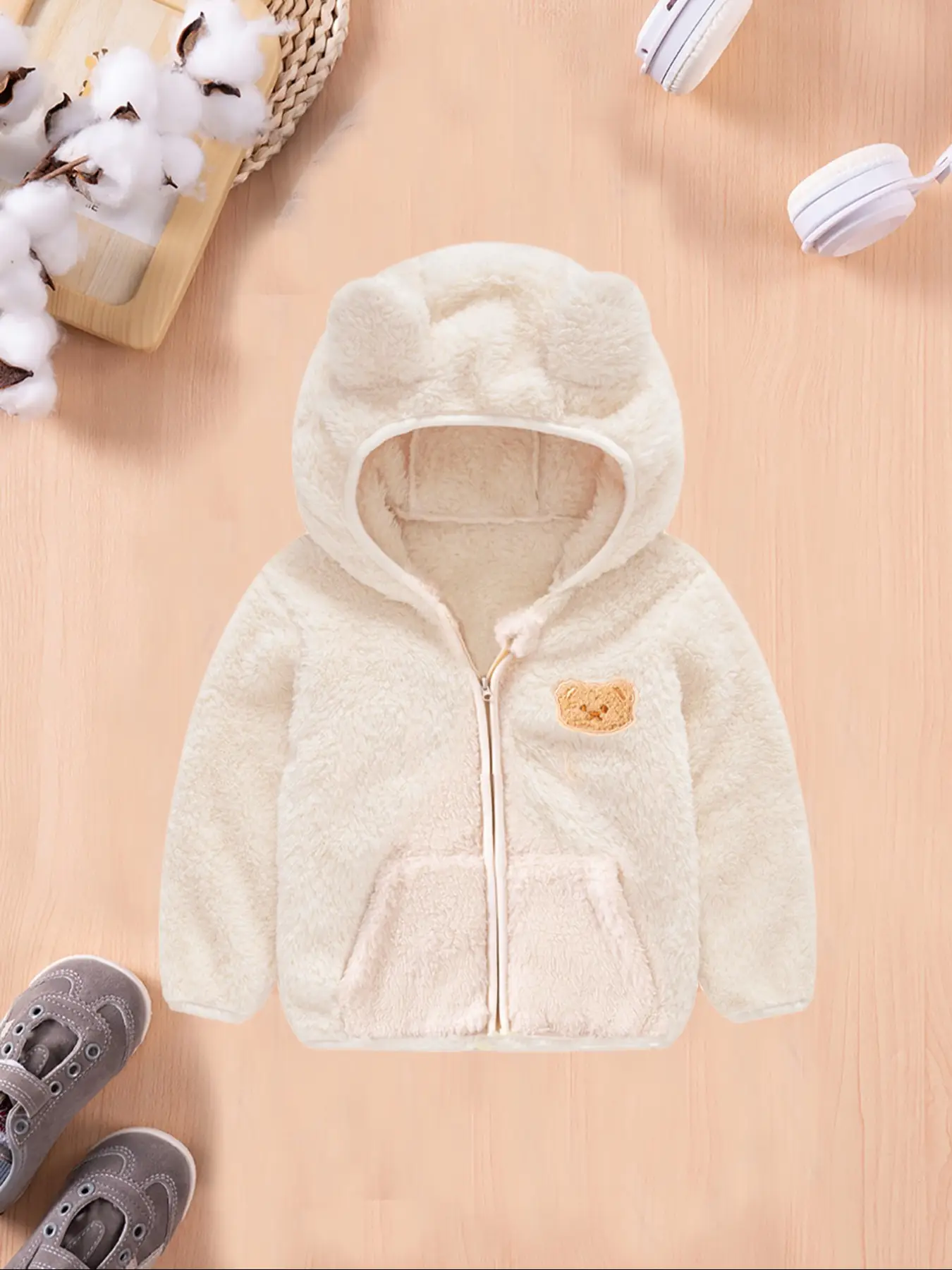 Autum/winter children's zipper jacket fashionable little bear children's clothing cute boys' and girls' hooded top with fleece lining baby warm jacket