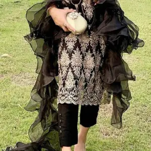 Ruffle dupatta pakistani