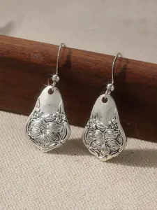 A Pair of Bohemian Retro Spoon Earrings Spoon Silvery Color Jewelry Antique Keepsake Gif, Suitable for Wearing on All Occasions, A Perfect Holiday Gift